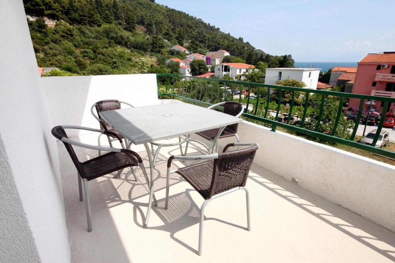 Apartments By The Sea Drvenik Donja Vala, Makarska - 6701 Екстер'єр фото
