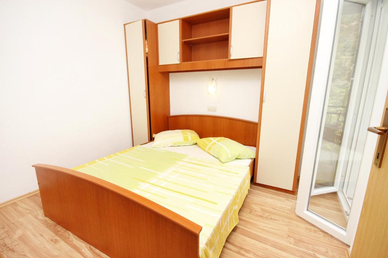 Apartments By The Sea Drvenik Donja Vala, Makarska - 6701 Екстер'єр фото
