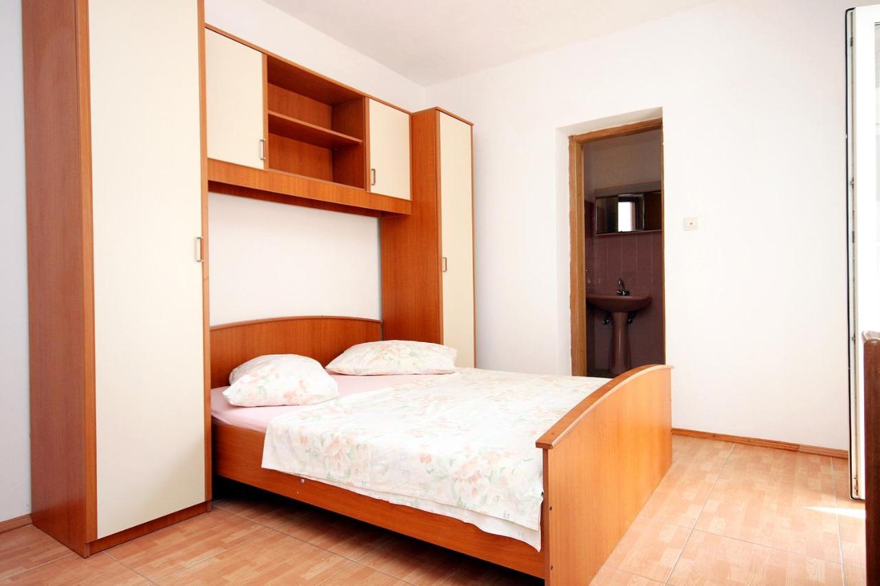 Apartments By The Sea Drvenik Donja Vala, Makarska - 6701 Екстер'єр фото