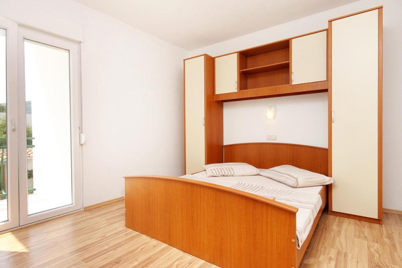 Apartments By The Sea Drvenik Donja Vala, Makarska - 6701 Екстер'єр фото