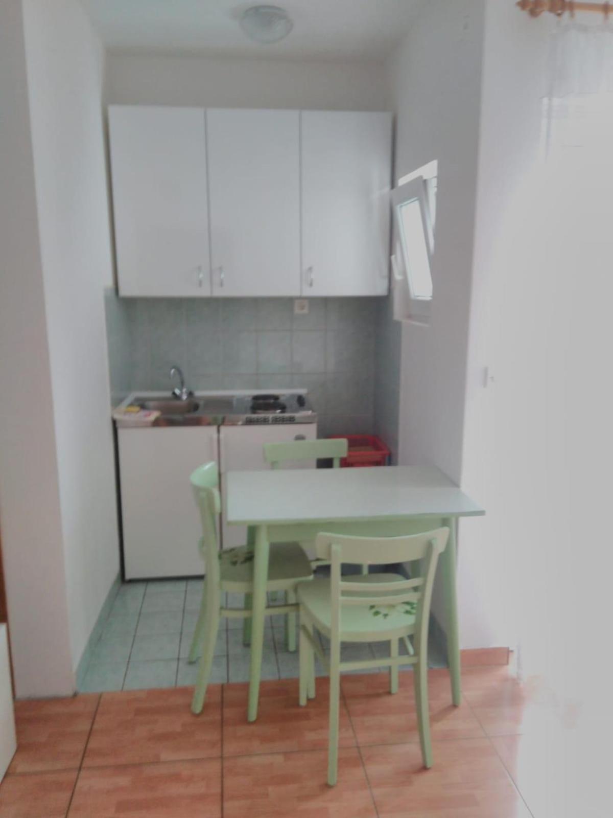 Apartments By The Sea Drvenik Donja Vala, Makarska - 6701 Екстер'єр фото